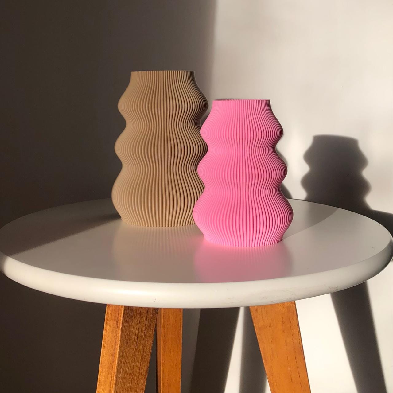ISLA Vase, Sleek 3D Printed Contemporary Flower Holder, Perfect for Stylish Home Decoration Gift - Image 4