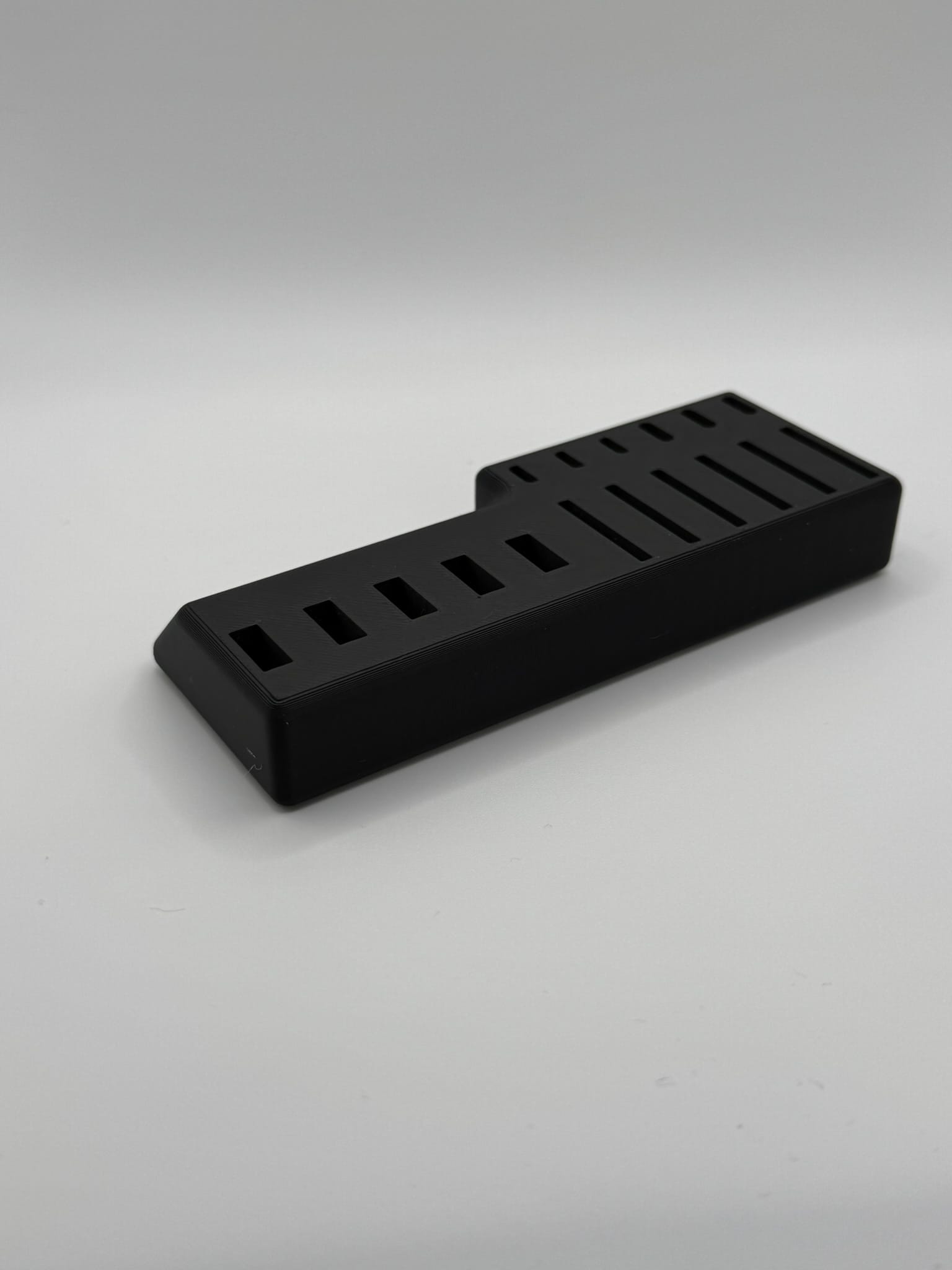 USB and SD Card Holder Desk Tidy, Organizer for Cables & Accessories, Minimalist Storage Solution, Home Office Decor - Image 8