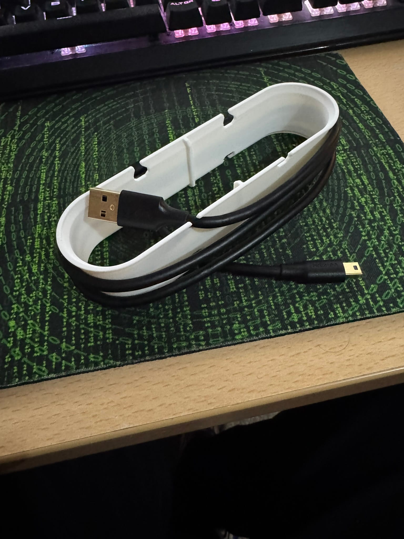 Cable Tidy Spool Holder & Organizer - Perfect for Keeping Your Cables Neat and Tangle-Free - Image 5