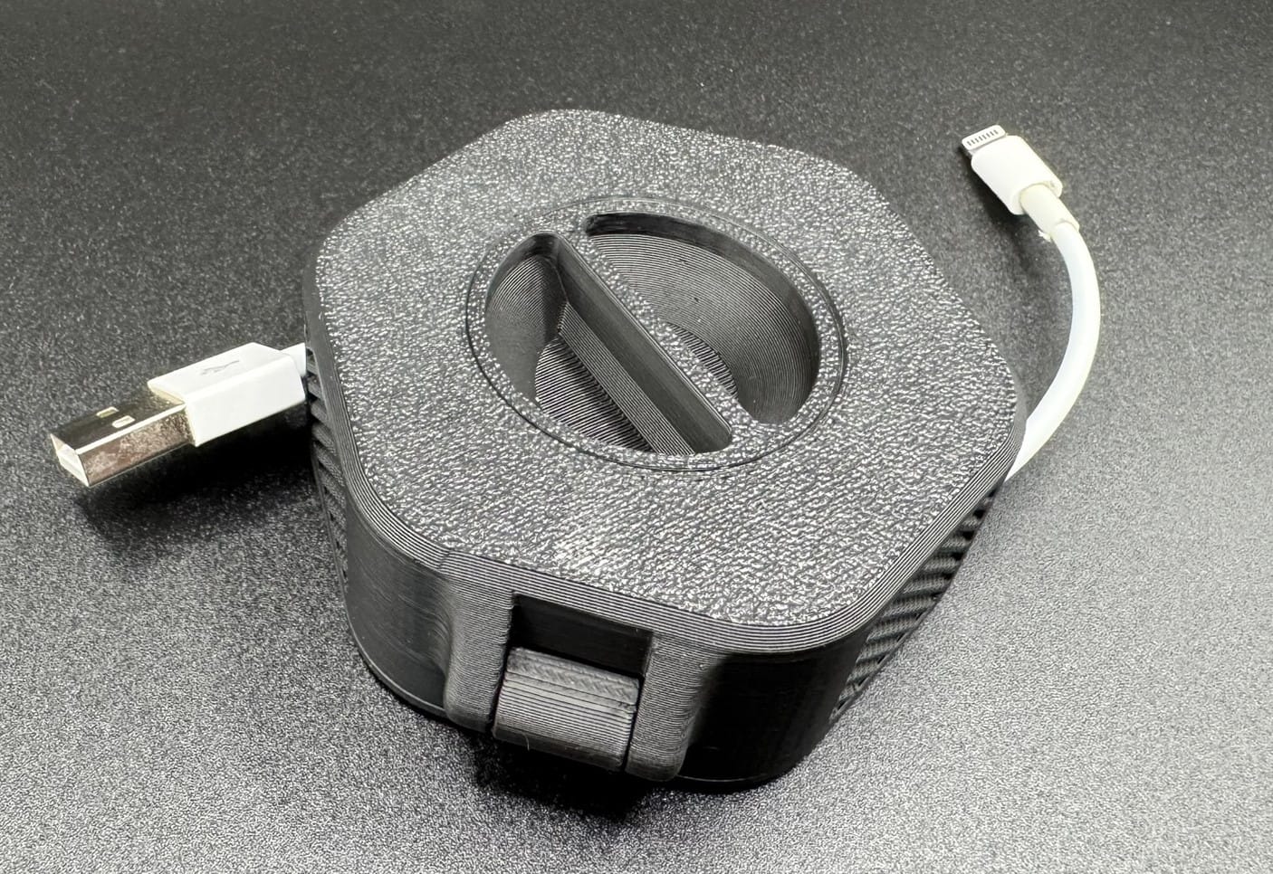 Cable Tidy: Portable 3D Printed Cable Spool, Neat Cord Organizer for Travel, Unique Gift for Gadget Enthusiasts